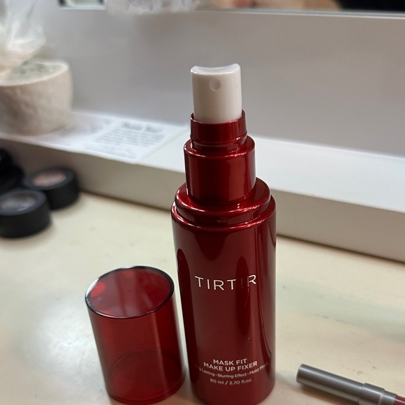 Makeup Bundle - Picture 4 of 11